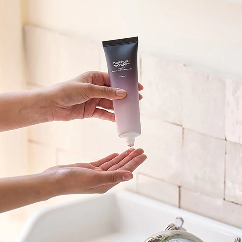 BLACK RICE MOISTURE 5.5 SOFT CLEANSING GEL 100ML