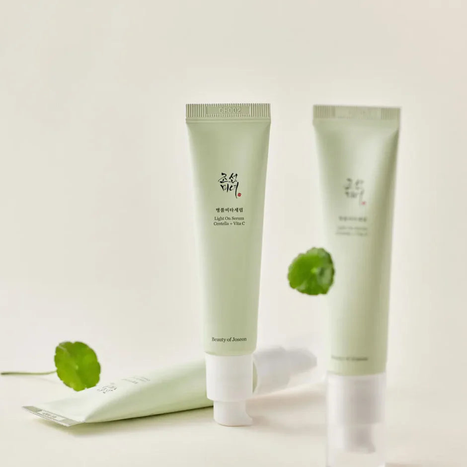LIGHT ON SERUM : CENTELLA + VITA C 30ML