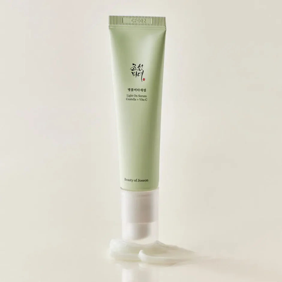 LIGHT ON SERUM : CENTELLA + VITA C 30ML